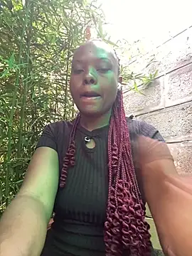 Dellah26 online show from April 10, 7:15 am