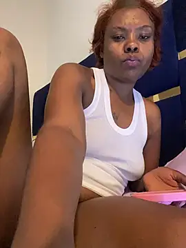 Dellah26 online show from April 23, 5:25 pm