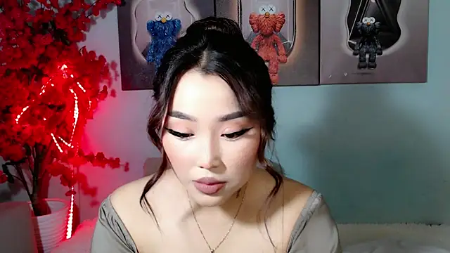 Snapshot of ichiben chatting on November 19, 3:06 am ichiben online show from November 19, 3:06 am