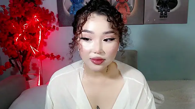 Snapshot of ichiben chatting on November 12, 12:04 am ichiben online show from November 12, 12:04 am