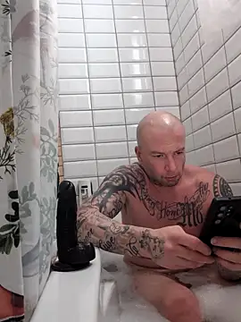 nicedicknicetats online show from November 12, 4:44 pm