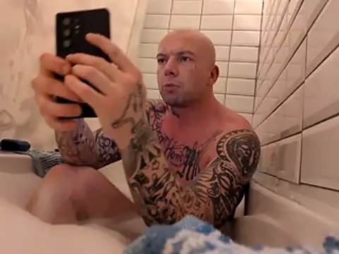 nicedicknicetats online show from November 10, 10:48 pm