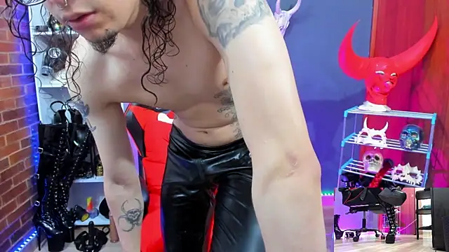 daven56 online show from February 24, 1:56 pm