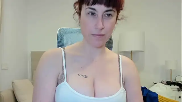 emmita69  online show from February 26, 2:22 am