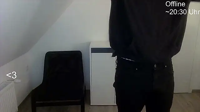 Snapshot of Bonkoleus chatting on December 1, 6:13 pm Bonkoleus online show from December 1, 6:13 pm