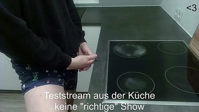 Snapshot of Bonkoleus chatting on January 31, 7:08 pm Bonkoleus online show from January 31, 7:08 pm