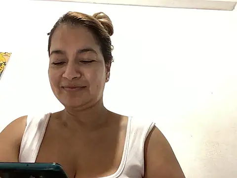 Jlo 69 online show from August 3, 10:03 pm