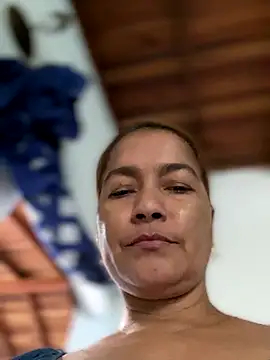 Snapshot of Jlo_69 chatting on October 1, 9:18 pm Jlo 69 online show from October 1, 9:18 pm
