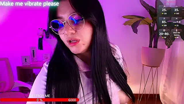 catha cat online show from November 12, 6:34 pm