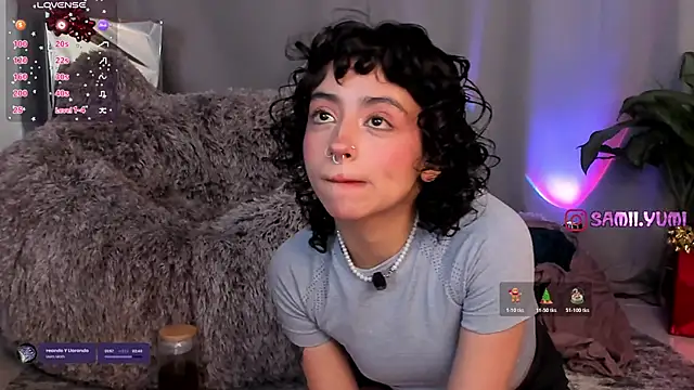 Snapshot of sami_monroe chatting on December 17, 1:27 pm sami monroe online show from December 17, 1:27 pm