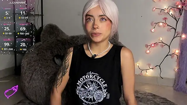 sami monroe online show from March 7, 8:58 pm