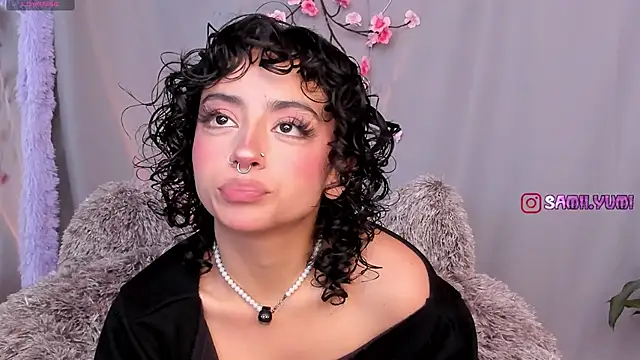 Snapshot of sami_monroe chatting on January 15, 2:09 pm sami monroe online show from January 15, 2:09 pm