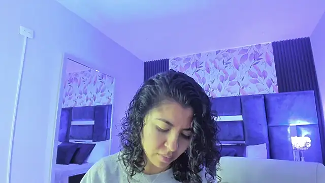 Amareto  online show from December 4, 12:26 pm