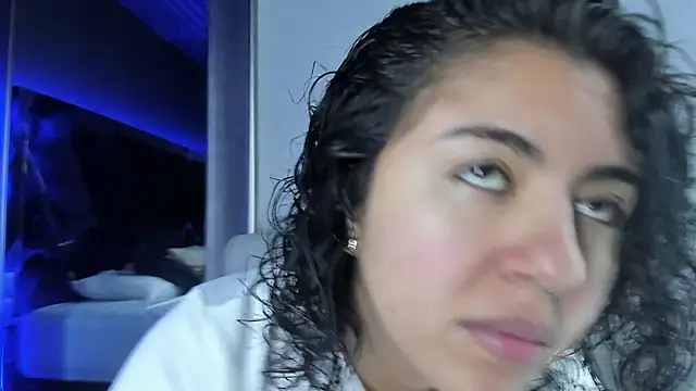 Amareto  online show from March 12, 10:30 am