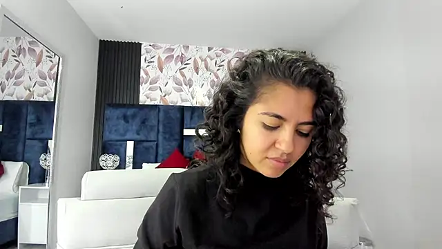 Amareto  online show from April 23, 4:52 pm