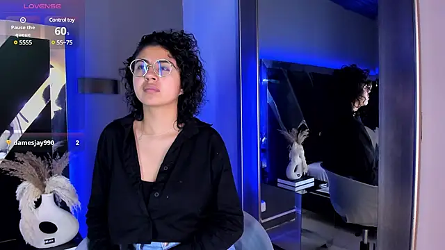 Amareto  online show from February 24, 1:42 pm