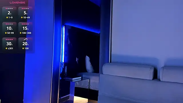 Amareto  online show from October 11, 1:01 pm