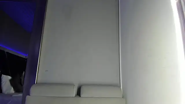 Amareto  online show from April 7, 9:44 am