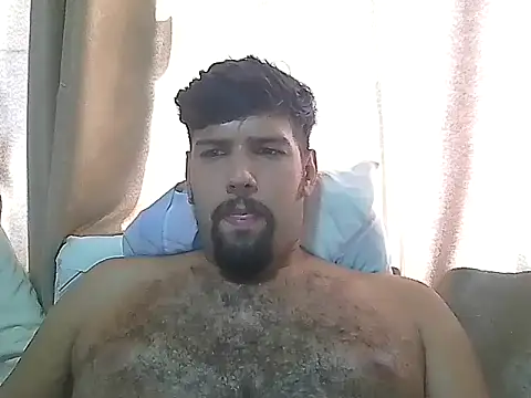 Snapshot of Luksmen chatting on December 26, 7:49 pm Luksmen online show from December 26, 7:49 pm