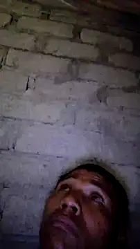 Snapshot of Moreno1813 chatting on September 13, 9:31 am Moreno1813 online show from September 13, 9:31 am