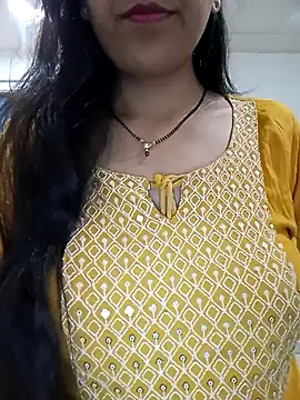 Hot-Shivani online show from February 4, 4:37 am