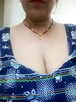Snapshot of Hot-Shivani chatting on July 20, 7:05 pm Hot-Shivani online show from July 20, 7:05 pm