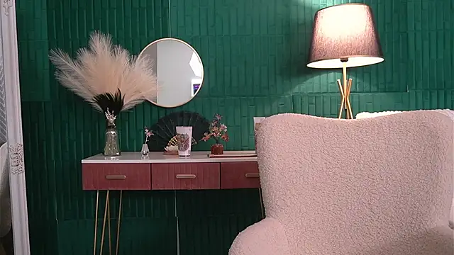 Snapshot of HaileyMoonn chatting on January 16, 4:16 am HaileyMoonn online show from January 16, 4:16 am