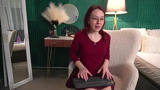 HaileyMoonn online show from March 16, 4:20 am