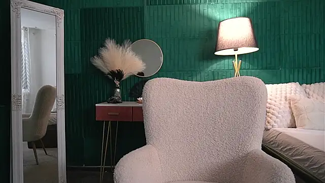 HaileyMoonn online show from May 1, 3:22 am