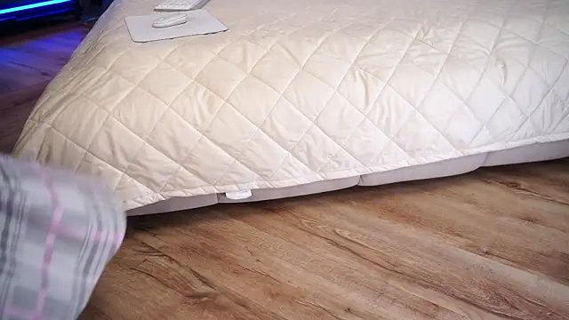 NovaMaria online show from November 4, 8:40 am