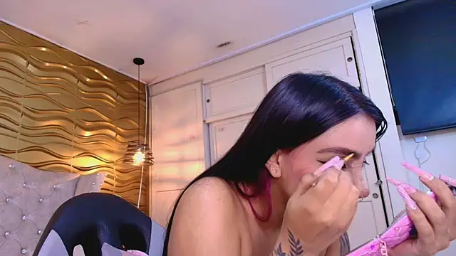 Andreita Jones online show from March 31, 11:56 am