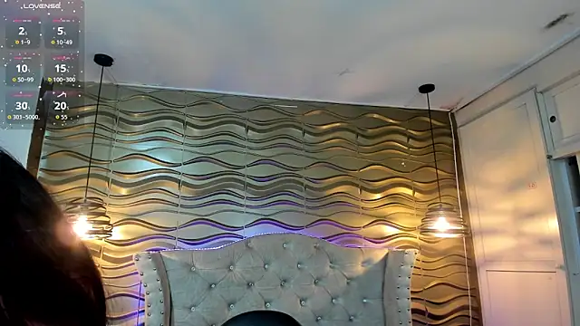 Andreita Jones online show from November 2, 11:37 am