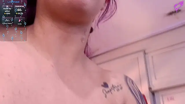 Snapshot of Andreita_Jones chatting on February 10, 12:15 pm Andreita Jones online show from February 10, 12:15 pm