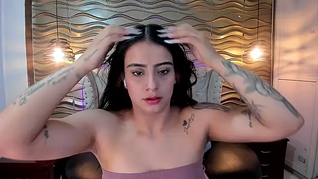 Andreita Jones online show from November 8, 11:58 am