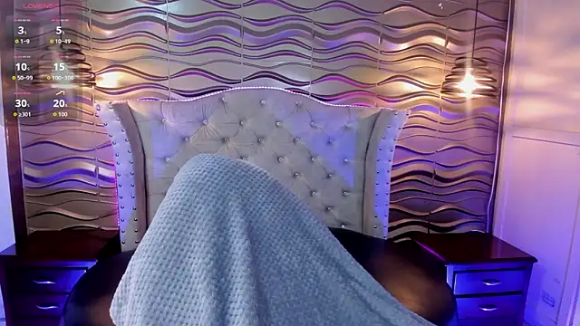 Andreita Jones online show from September 21, 11:59 am