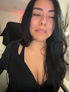 PetitLumiere online show from April 6, 4:19 am