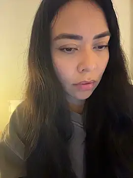 PetitLumiere online show from February 4, 4:29 am