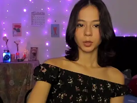 Snapshot of cute_roxana_ chatting on February 28, 10:39 pm cute roxana online show from February 28, 10:39 pm