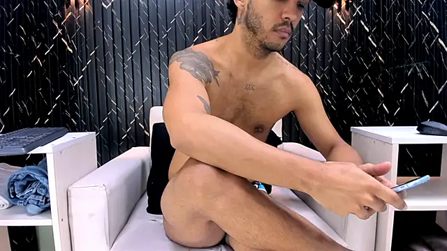 Snapshot of ricky_vill_ chatting on July 8, 12:06 pm ricky vill online show from July 8, 12:06 pm