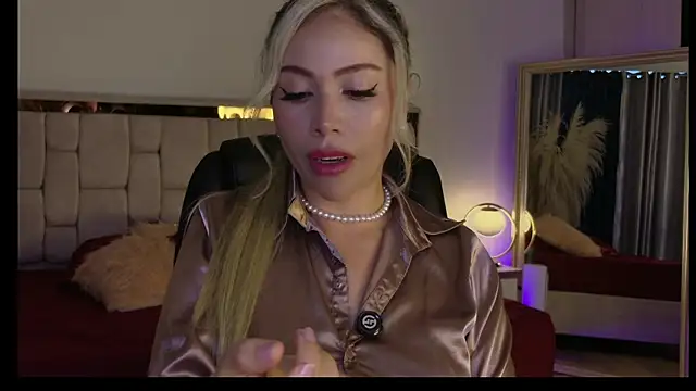Ammy Castro online show from July 15, 11:12 pm