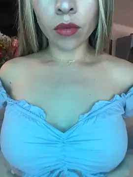 Ammy Castro online show from February 17, 5:23 pm