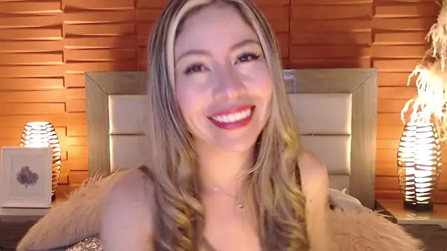 Ammy Castro online show from February 13, 8:34 pm