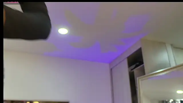 Ammy Castro online show from November 11, 9:42 pm