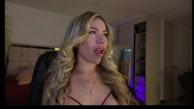 Ammy Castro online show from July 14, 10:38 pm