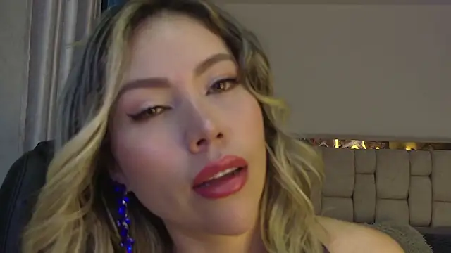 Ammy Castro online show from March 7, 9:42 pm