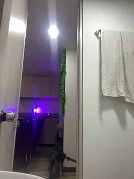 Ammy Castro online show from March 21, 9:08 pm