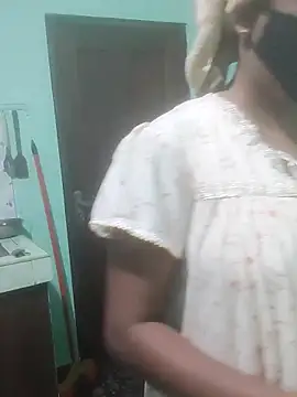 Kunchiii online show from February 26, 3:34 pm