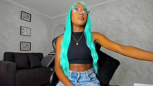 deyy madissonn online show from March 9, 8:01 pm