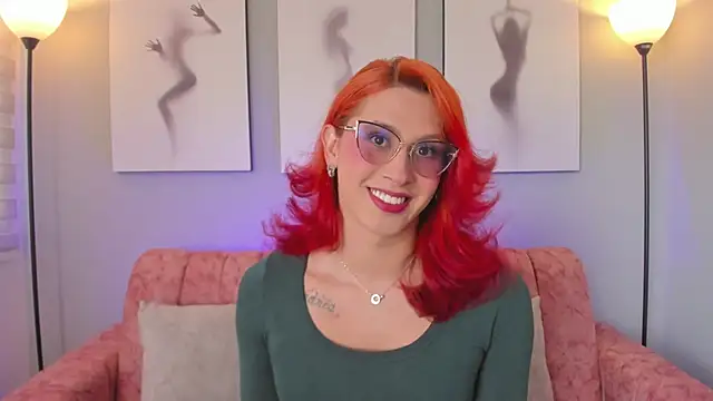 Snapshot of Juliana_Saenzz chatting on September 16, 1:23 pm Juliana Saenzz online show from September 16, 1:23 pm
