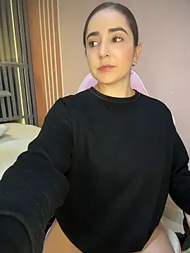 Victoria-And1 online show from March 7, 2:07 am